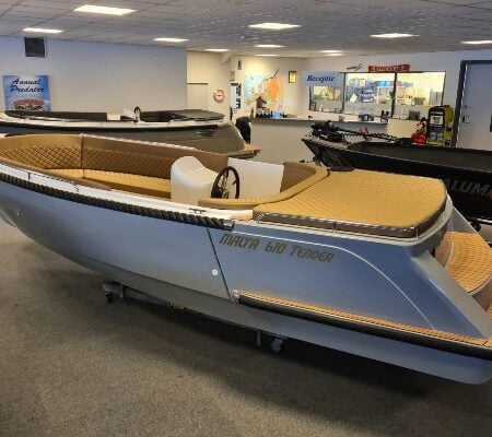 Malta 610 Tender incl. Suzuki DF20ARL